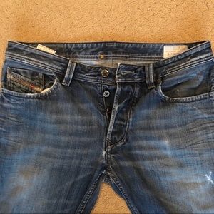 Diesel Jeans // Larkee // 33 x 32